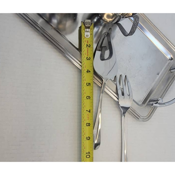 Vintage Serving Metal Tray Service Set - Picture 7 of 7